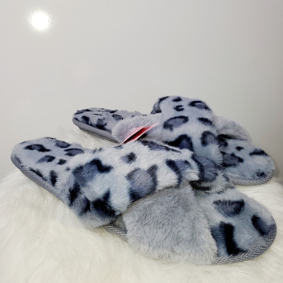 NWT NING Grey Leopard Animal Print Faux Fur House Slipper Slide Sandals 11-11.5 - Picture 2 of 7
